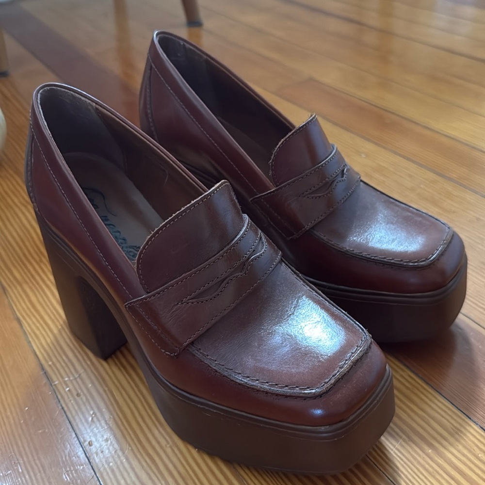 Free People Leather Platform Loafer 😍